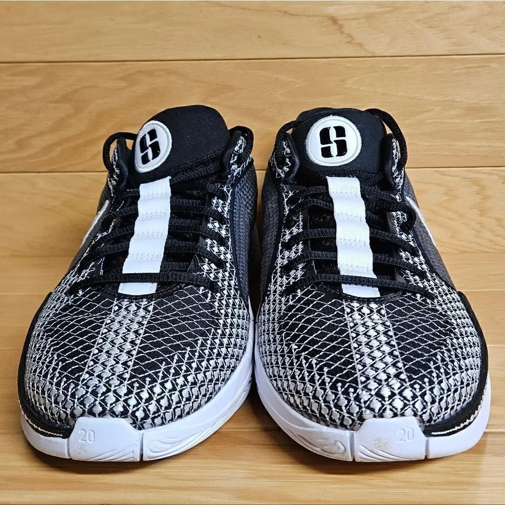Nike Sabrina 1 TB Women's Size 11 Black White Basketball Shoes FQ3391-002